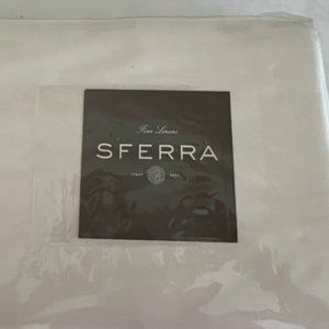 New With Tag Sferra Round Tablecloth 106"  White 1416 Squire 100% Authentic